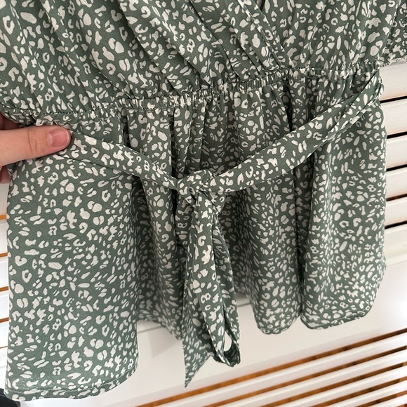 Shein Blouse - Picture 4 of 4